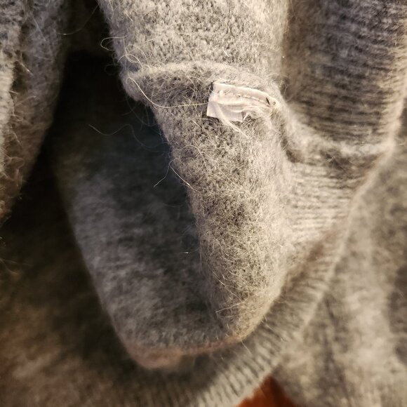 Zara Gray Wool Sweater size Large - Picture 4 of 4